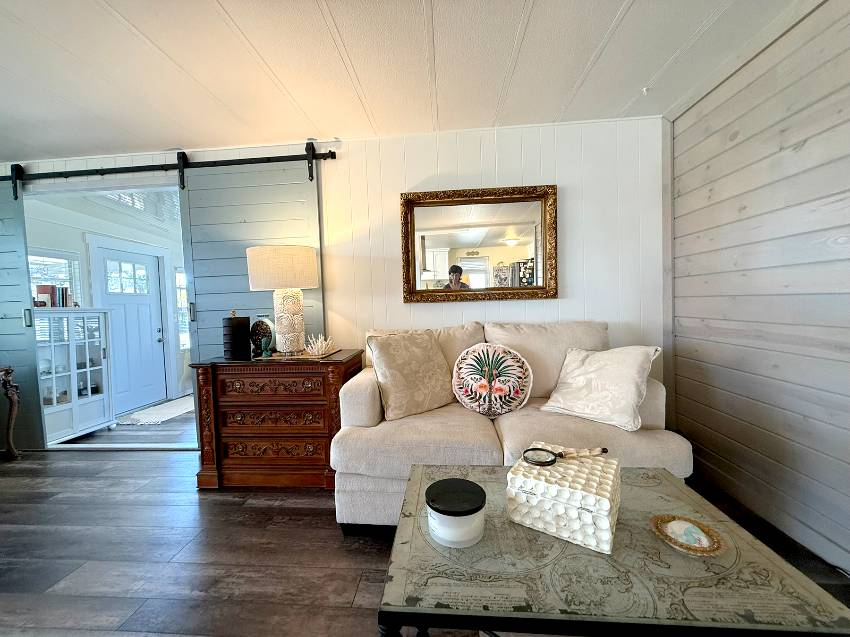 583 Bayshore Dr a Ellenton, FL Mobile or Manufactured Home for Sale